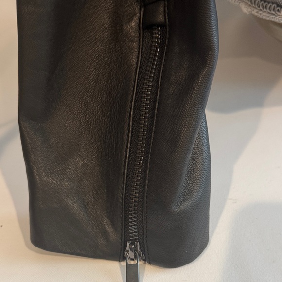 BADGLEY MISCHKA Women's Black Leather Jacket - Picture 12 of 15